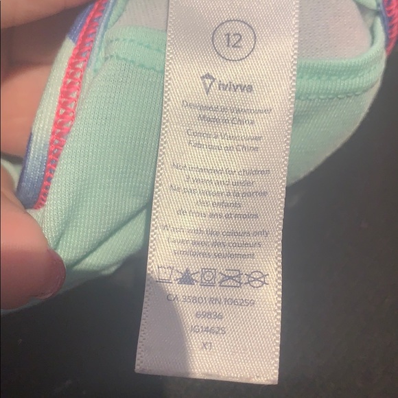 IVIVVA top - Picture 3 of 3